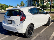 Load image into Gallery viewer, Prius C Lift Kit
